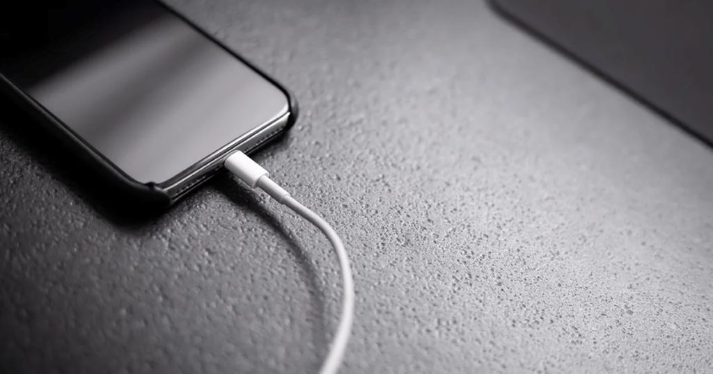 How to charge your iPhone like a pro: the ultimate guide